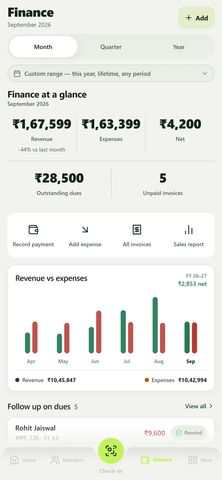 VIOFIT app finance screen in the VIOFIT Light theme